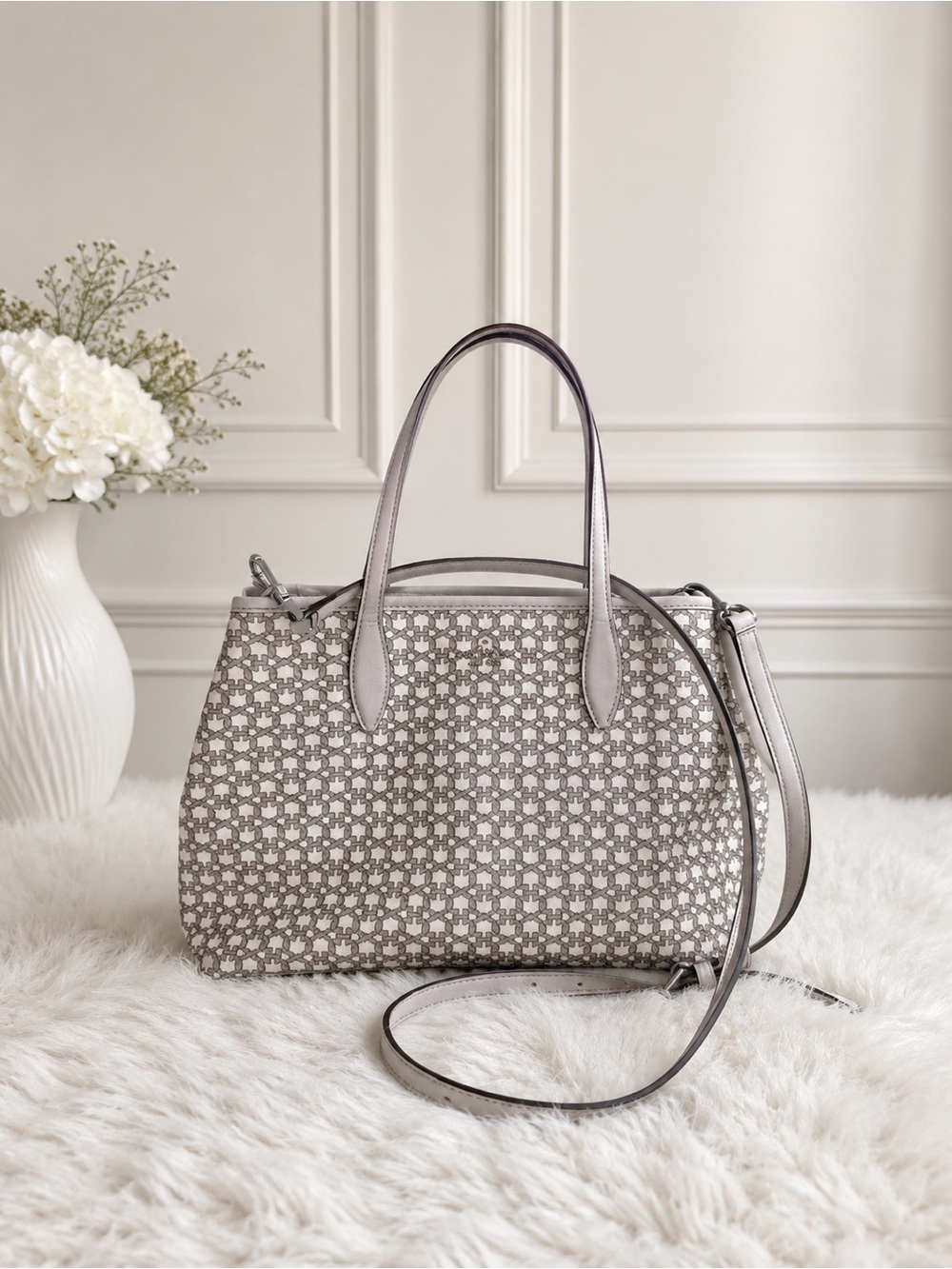 Spade Link Monogram Medium Satchel EUC
